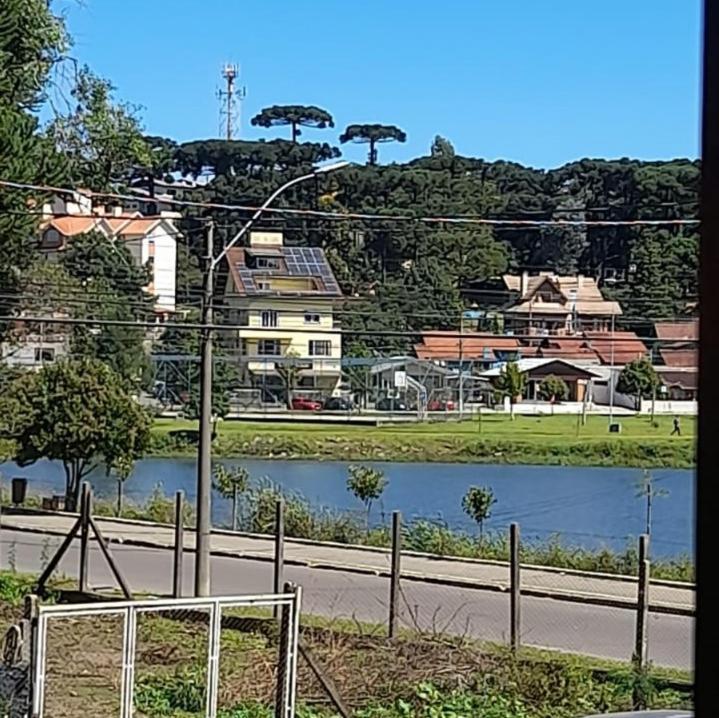 Casa Ampla Com Lareira E Churrasqueira Canela Kültér fotó