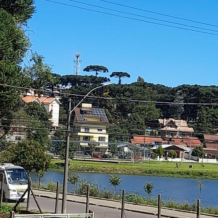 Casa Ampla Com Lareira E Churrasqueira Canela Kültér fotó